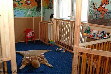 Camere per i bambini a hotel Narad a Matraszentimre in Ungheria