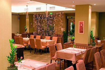 Hotel Caramell 4* ristorante a Bukfurdo con mezza pensione