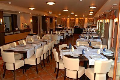 3* All'elegante ristorante dell'hotel Wellness in banca