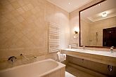 Stanza da bagno - Andrassy Residence Hotel - camere e suite a Tarcal - vinoterapia