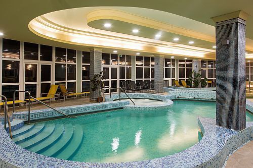 Fine settimana wellness a Hajduszoboszlo - Hotel Termale Apollo - piscina esteriore