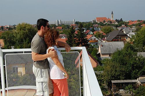 Terrazza con vista panoramica a Keszthely - Hotel Kakadu Keszthely 