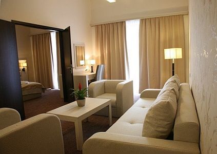 Hotel Session Rackeve - elegante hotel 4* lungo il Danubio