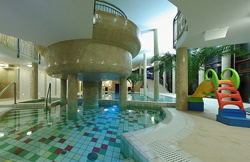 Offerte speciali per il benessere del 4* Wellness Hotel a Gyula