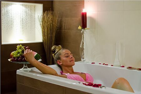 Wellness Hotel Gyula - Aroma Room in un bellissimo ambiente