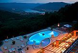 Vacanze familiari a Visegrad Hotel Silvanus piscine esterne