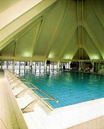 Piscina con acqua termale - Hotel termale Heviz