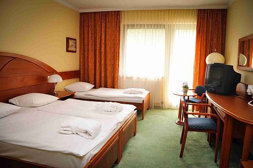 Camera tripla all'Hotel Lover a Sopron - albergo per un fine settimana benessere a Sopron